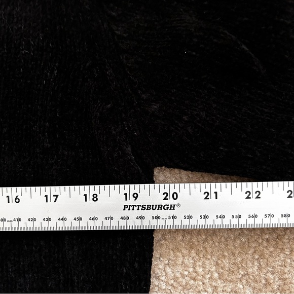 Ralph Lauren Petite Quarter Zip Sweater - Picture 5 of 6